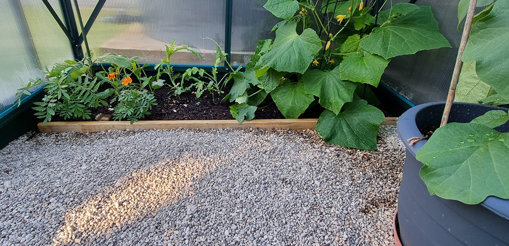Smartpave greenhouse floor