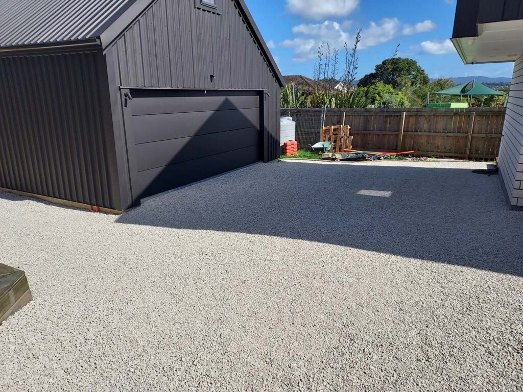 Natural Paving Pebbled Driveway