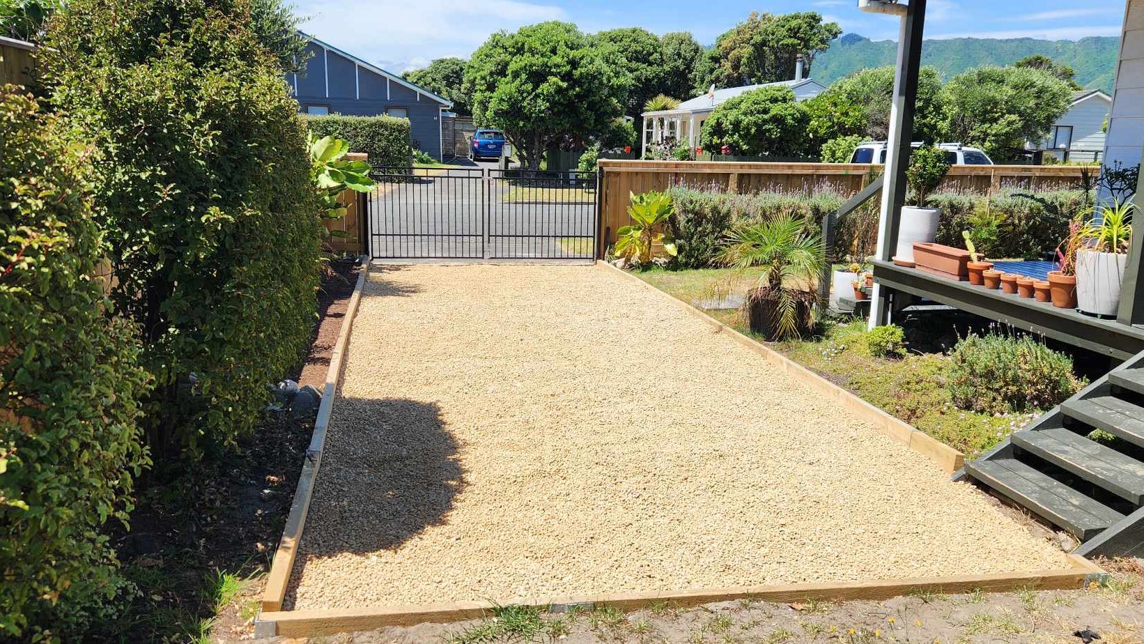 Finished SurePave gravel driveway at a beachfront home