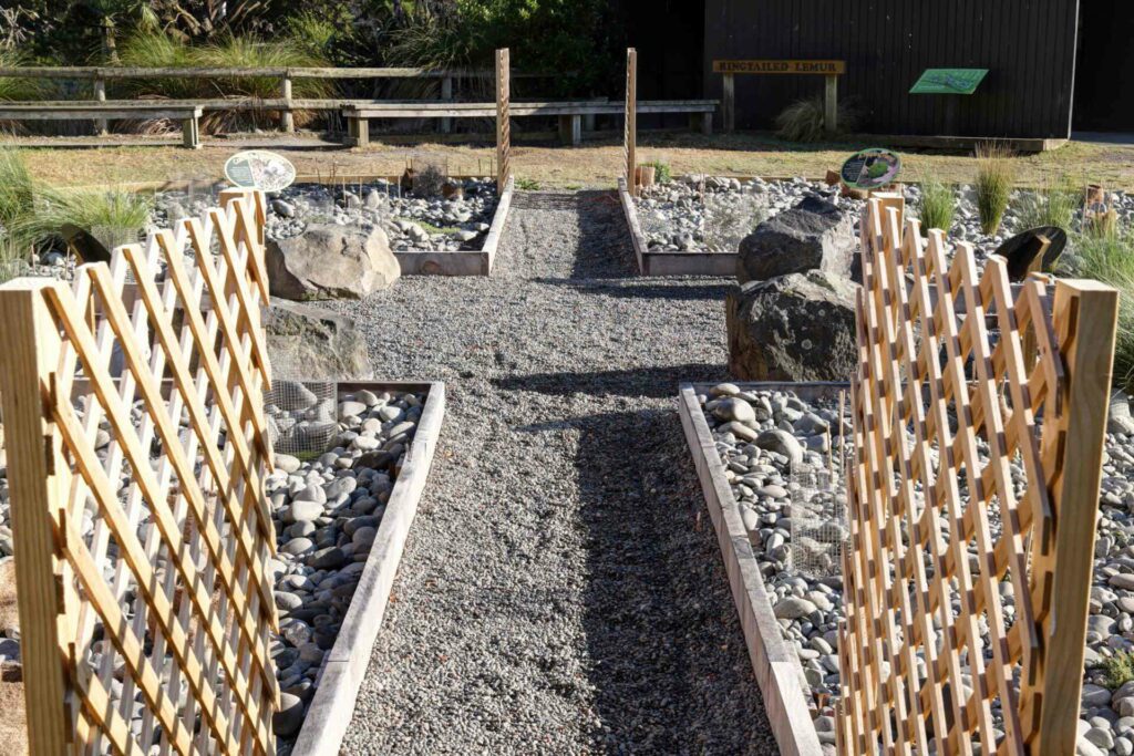 PebbleLock Case Study | Creating a Permeable Pathway with Strol